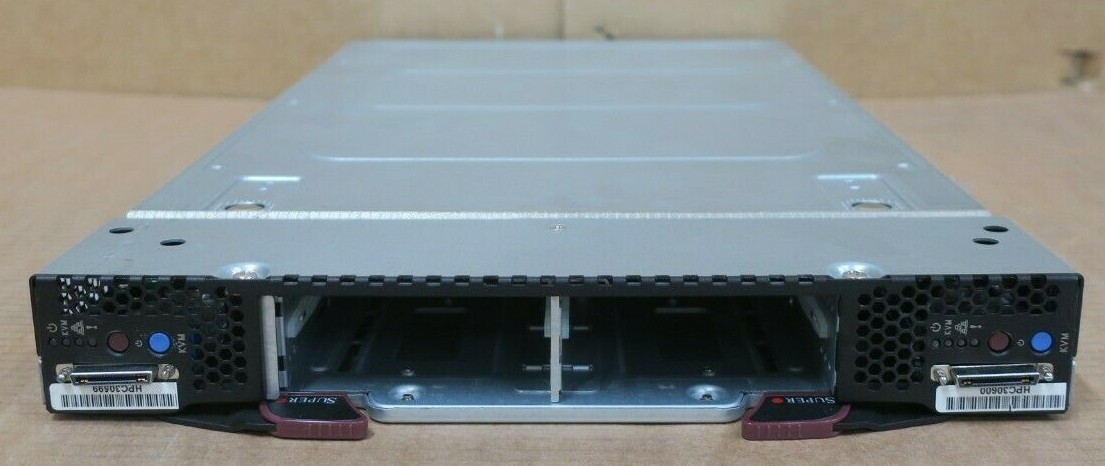 Supermicro TwinBlade SBA-7222G-T2 Blade Server 4x AMD 6380 128GB Ram 4x 2.5″ Bay
