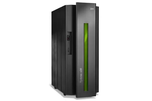 IBM Mainframe Z10 Business Class 2098-E10 2x Notebook HMC PC Complete Tested