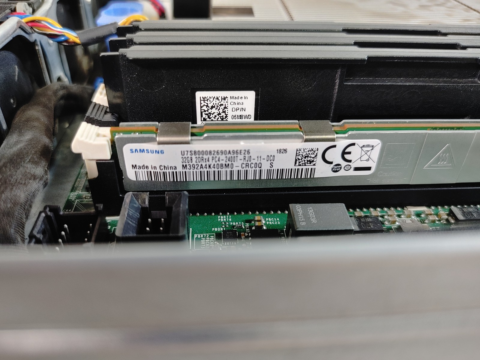 Dell PowerEdge R430 2.40 GHz Intel Xeon E5-2630 v3 32 GB DDR4 Server