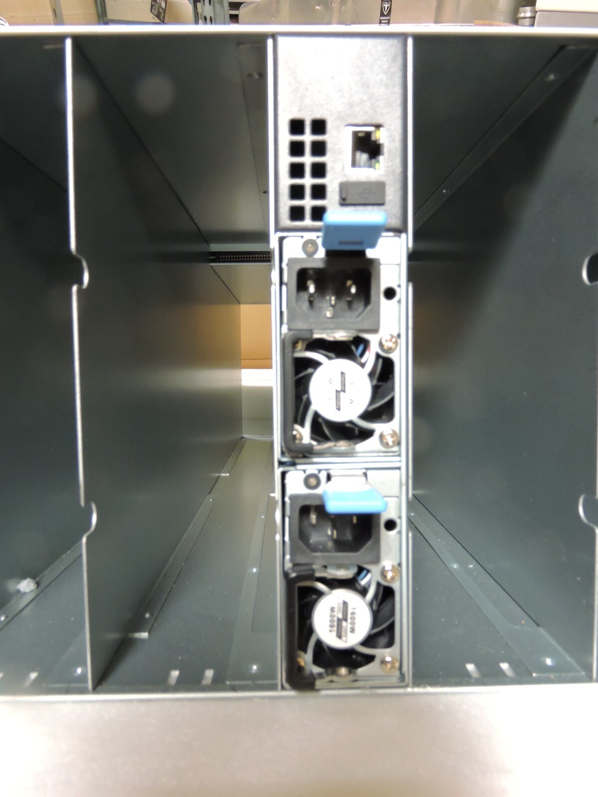 NEW Intel 5U Server Chassis BT5066 with 4X Power Supply 1600W Quad GW-CRPS1600D