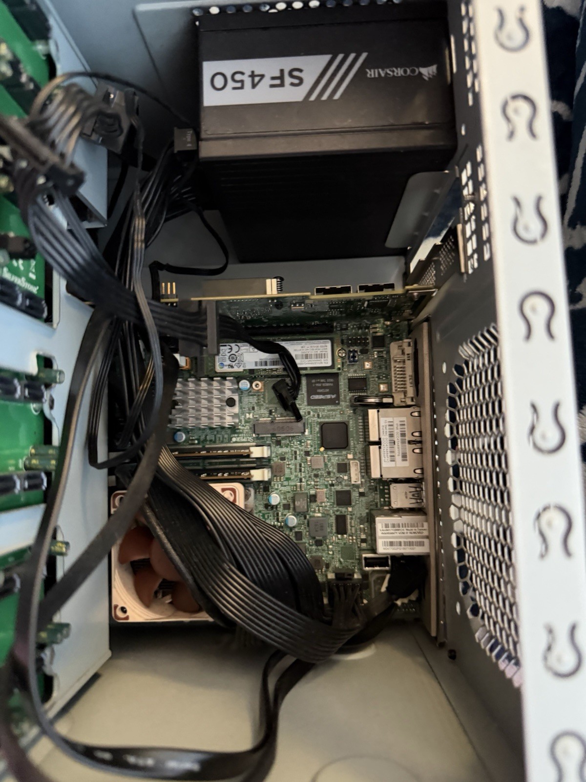 Ultimate 8-bay NAS/Plex Transcoder Xeon E3 1585 v5 8bay Hot Swap Silent &Stae