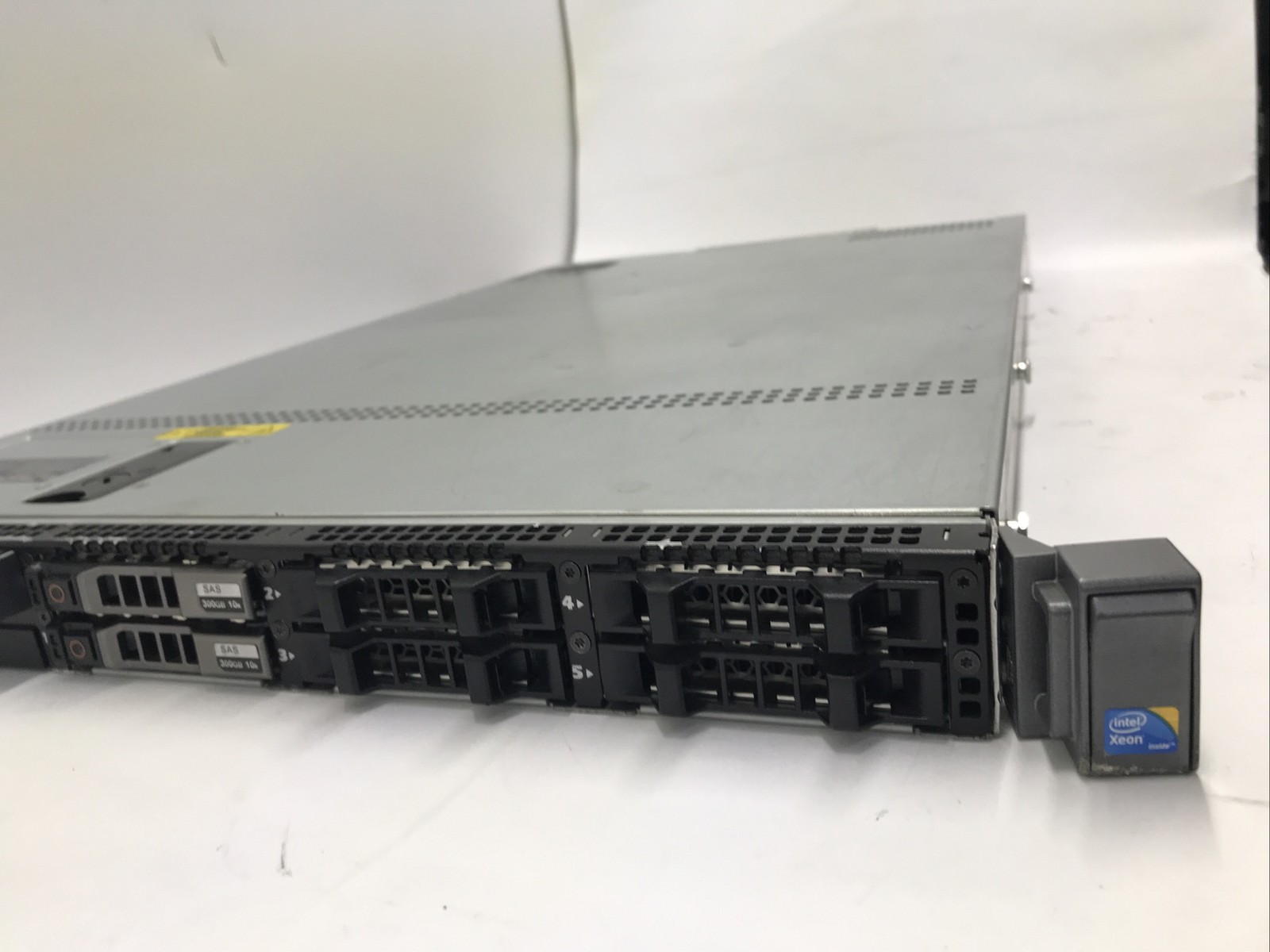 Dell PowerEdge R610 Server 2x Intel X5650 CPU 64GB RAM NO HDD BOOTS TO BIOS