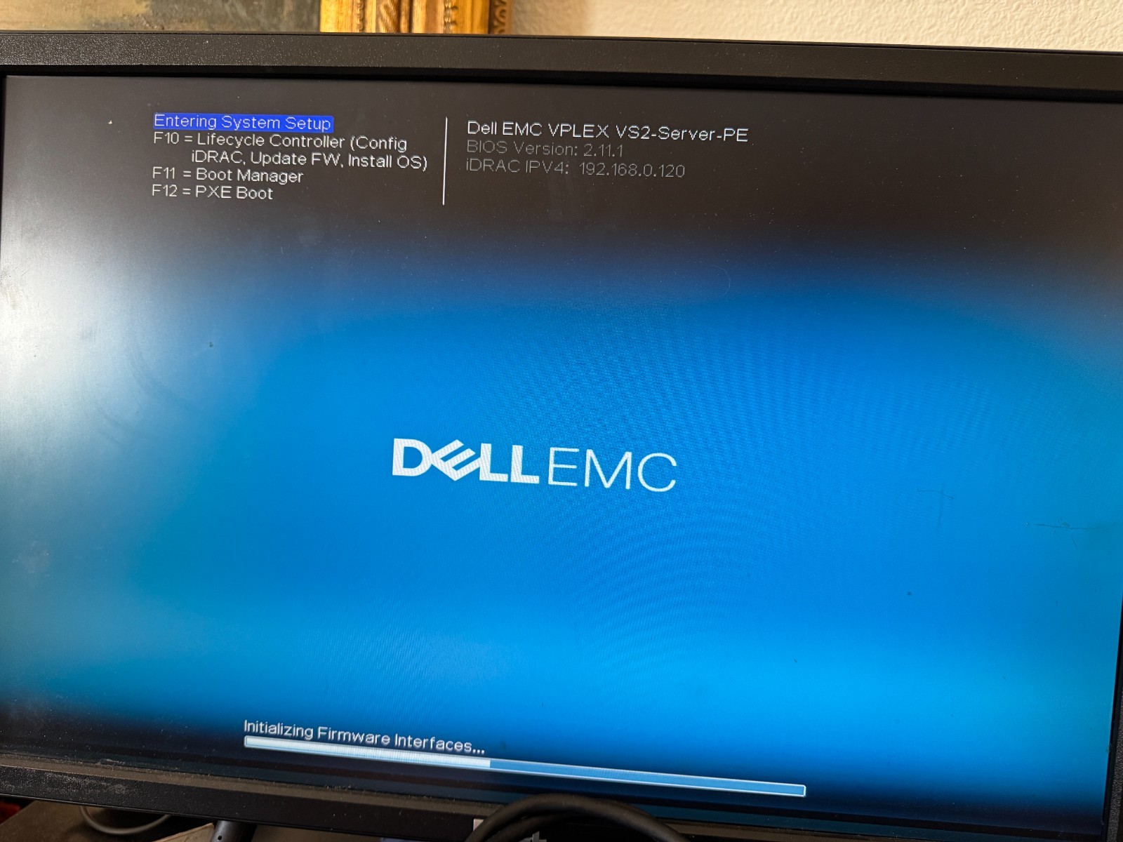 Dell OEM NEW R240 2bay LFF 1x G5420 1x 1TB Rail No Ram NEW in box