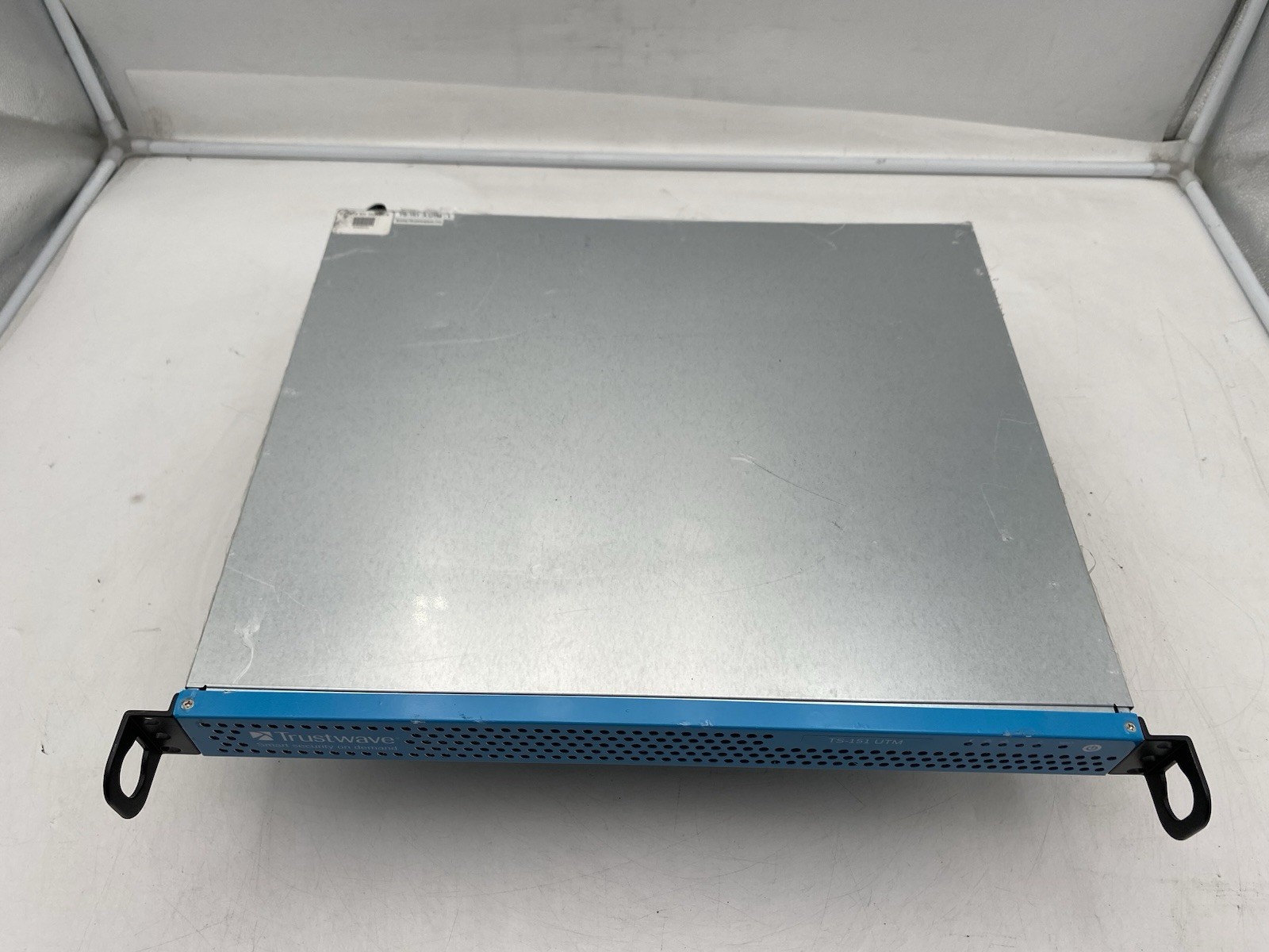 TRUSTWAVE TS-151 UTM – 1 Network Access Control CSE-512 w/ 8GB Ram & 32GB SSD