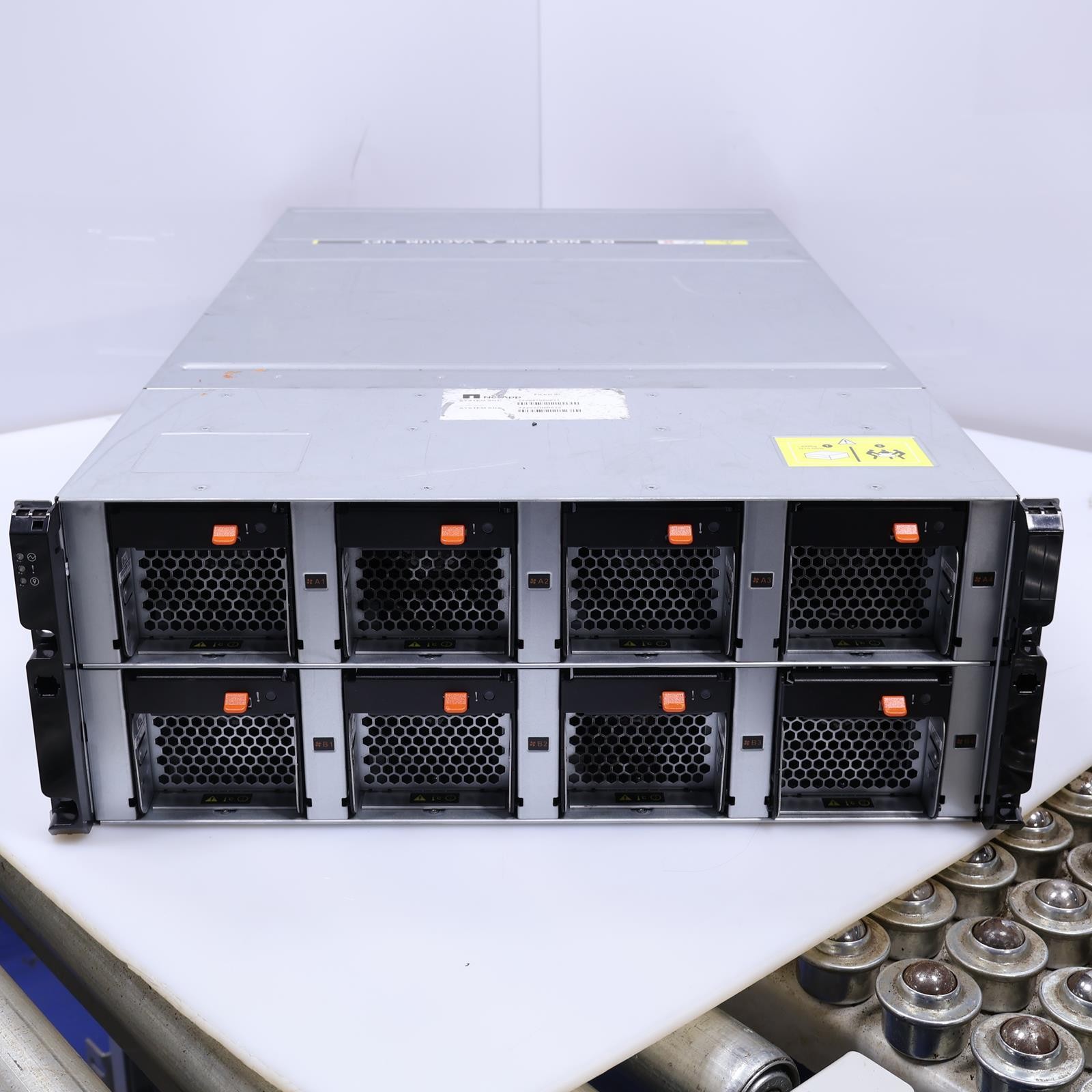 Netapp AFF A400 4x Intel Xeon Silver 4210 272GB RAM NetApp Data ONTAP 9.11.1P6