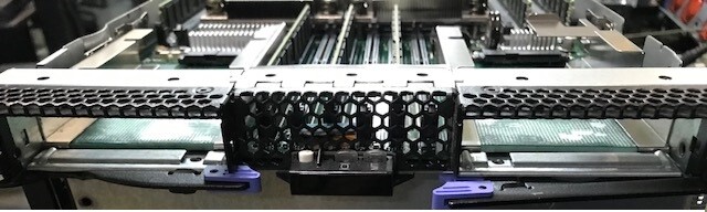 IBM HS23 BLADES WITH 128GB RAM , 2 X E5-2620 V2 @ 2.1GHz CPU’S , P/N: 00AE749