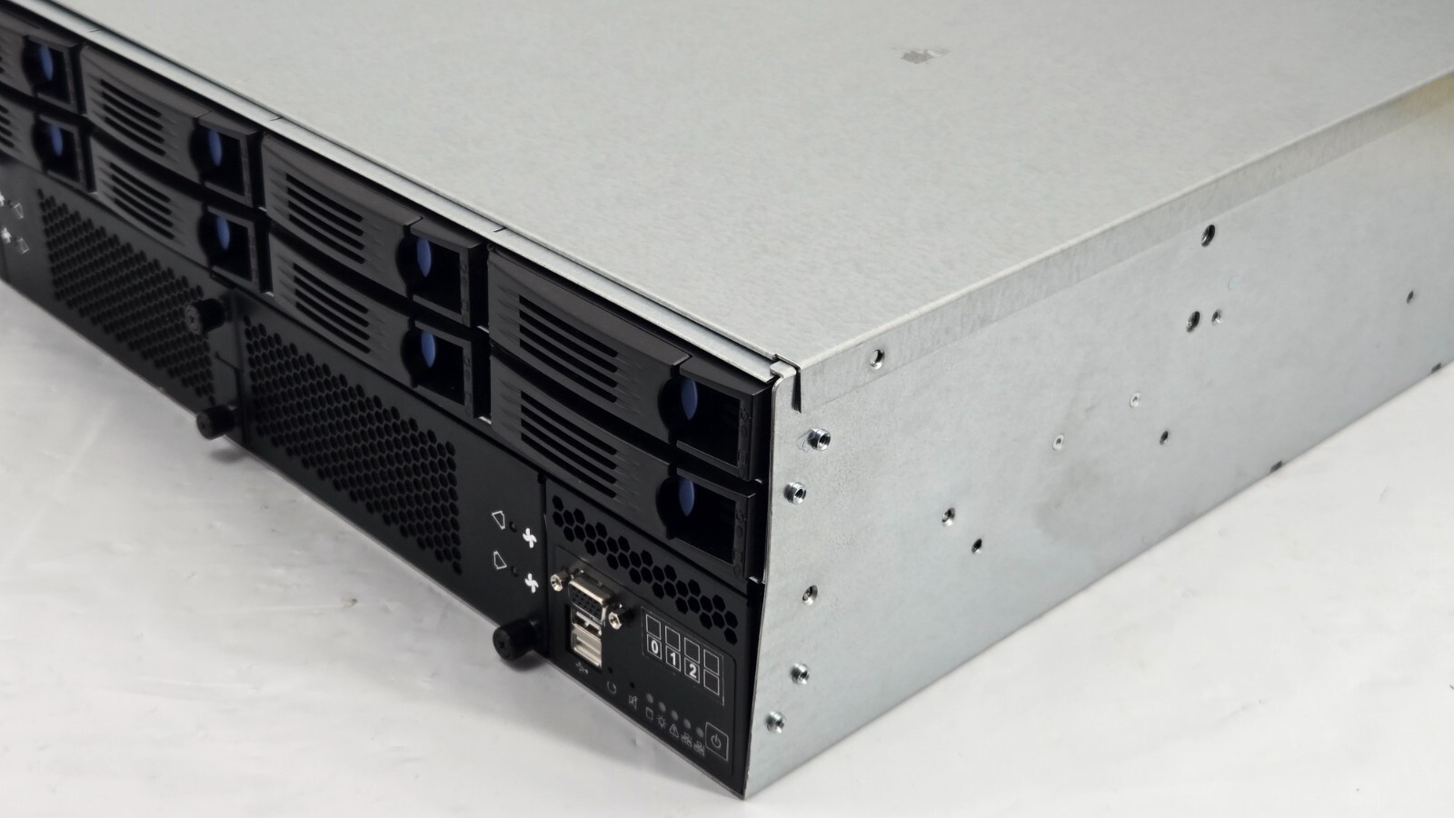 Chenbro RM Series Chassis RM32910H1-12215 RM32910