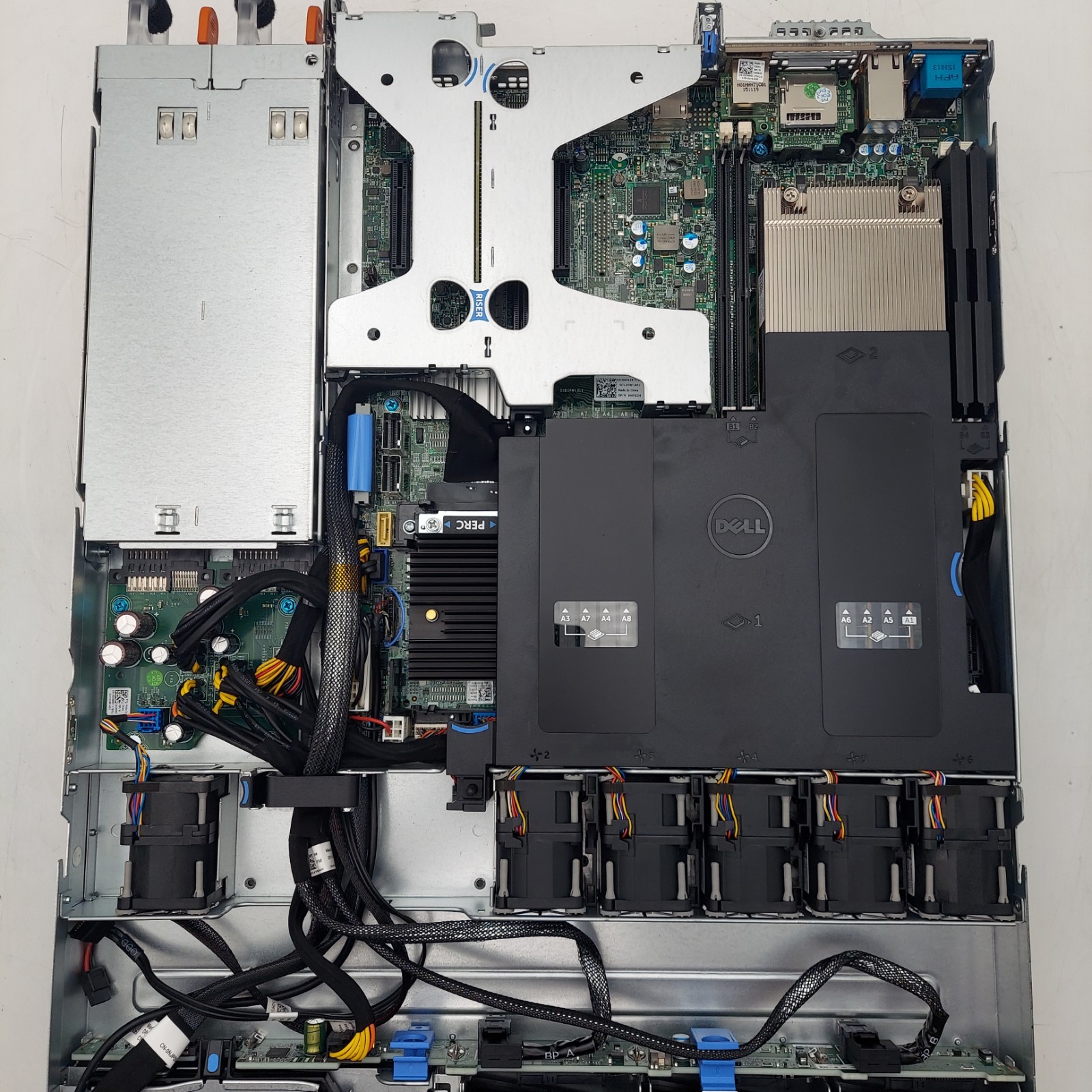 Dell PowerEdge R430 Server 2x Xeon E5-2640 v3 2.60 GHz 32GB RAM PERC H330
