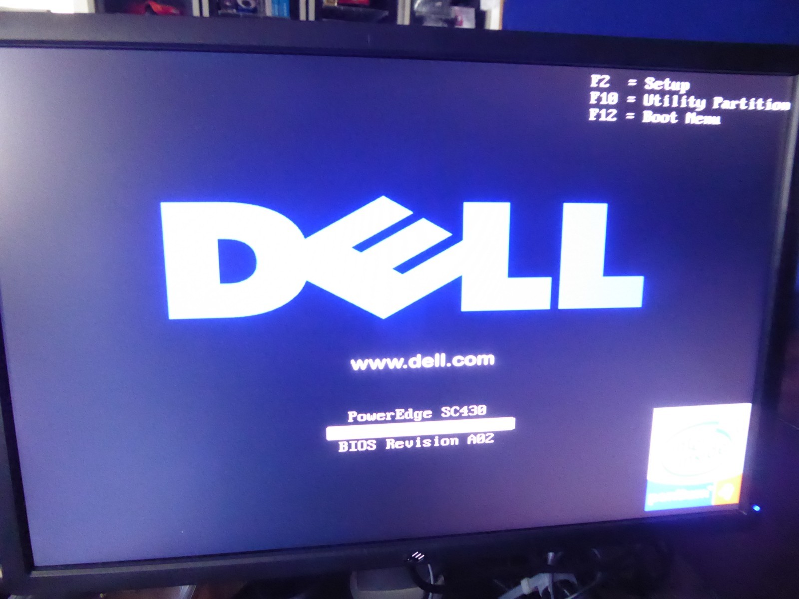 DELL POWEREDGE SC430 SERVER PENTIUM 4 HT 2.8GHz 4GB DDR2 ECC 80GB NJ886 K8958
