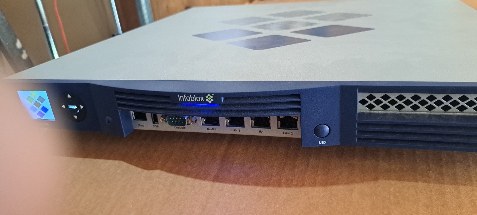 Infoblox Trinzic 1400 Rack-Mountable Network Server P/N: TE-1420-NS1GRID-AC