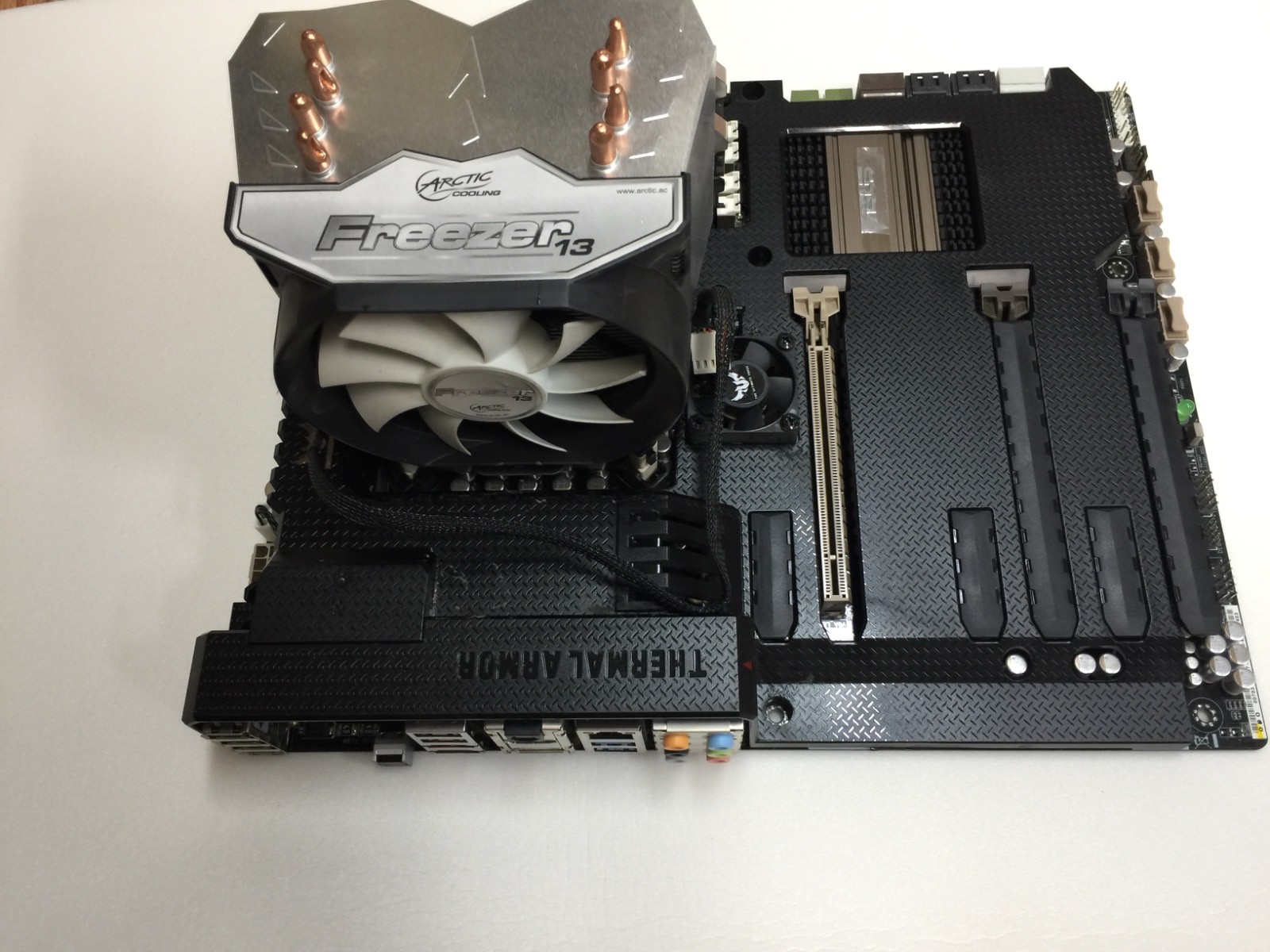 NEW, ASUS SABERTOOTH Z77 , MotherBoard 3.4ghz-QuadCore , 16gb RAM =Test-PASS