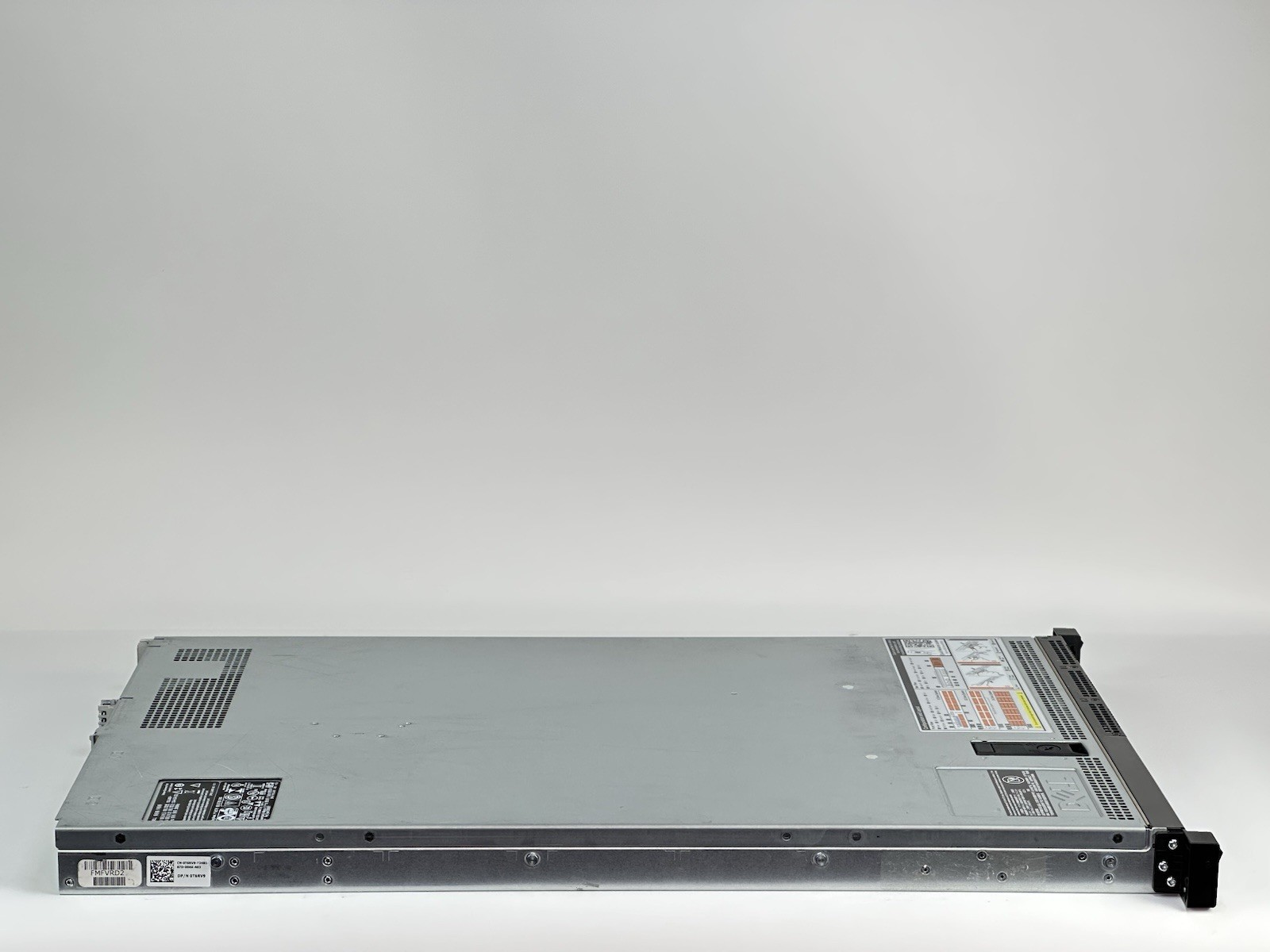 Dell R630 8x SFF 2x Xeon E5-2620 V3 64GB 2x 750w PSU H730P 4x 1GbE iD8 4x 600GB