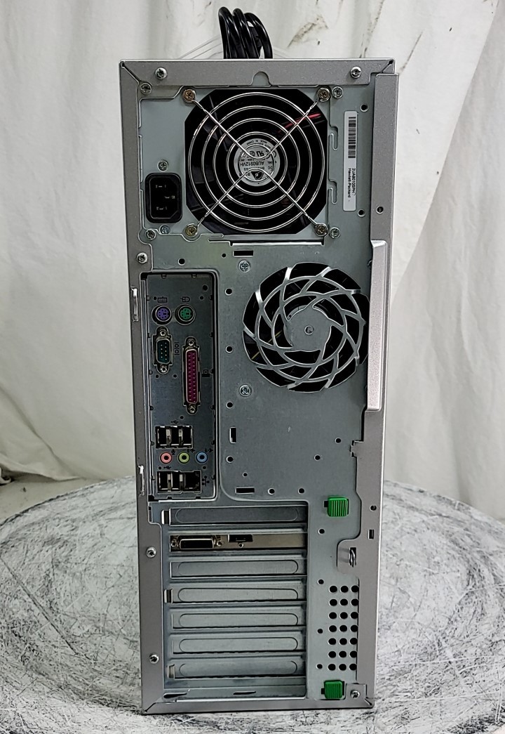 HP Workstation XW4400 GE505UP#ABA MINI TOWER Server CORE2 4300 8GB SEE NOTES