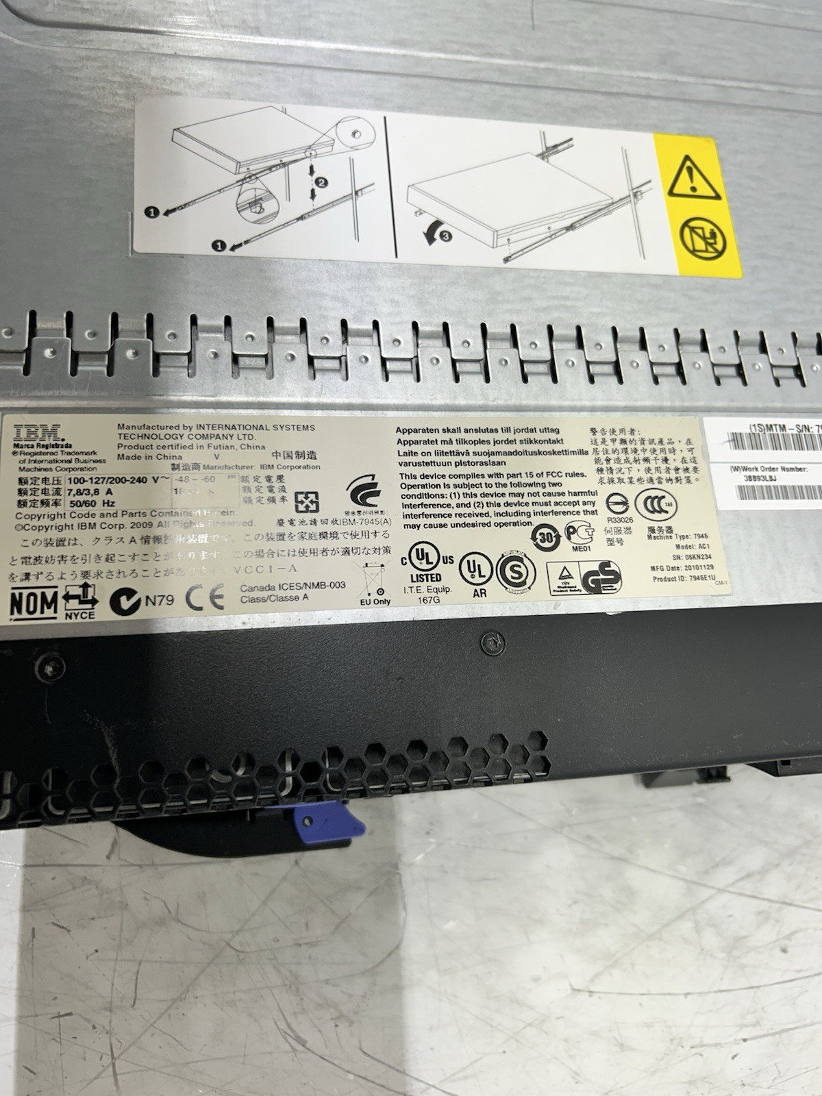 IBM System X3650 M3 Server 2x E5507 2.27 GHz 8 GB Ram RAID No HDD 43W8493 DAT160