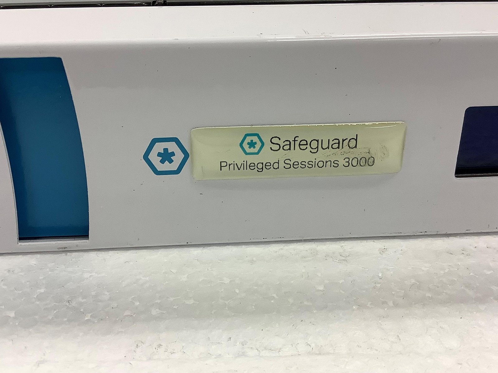 One Identity Safeguard Privileged Sessions 3000 ONEIDPAM2 Xeon E3-1275V6 3.80GHZ