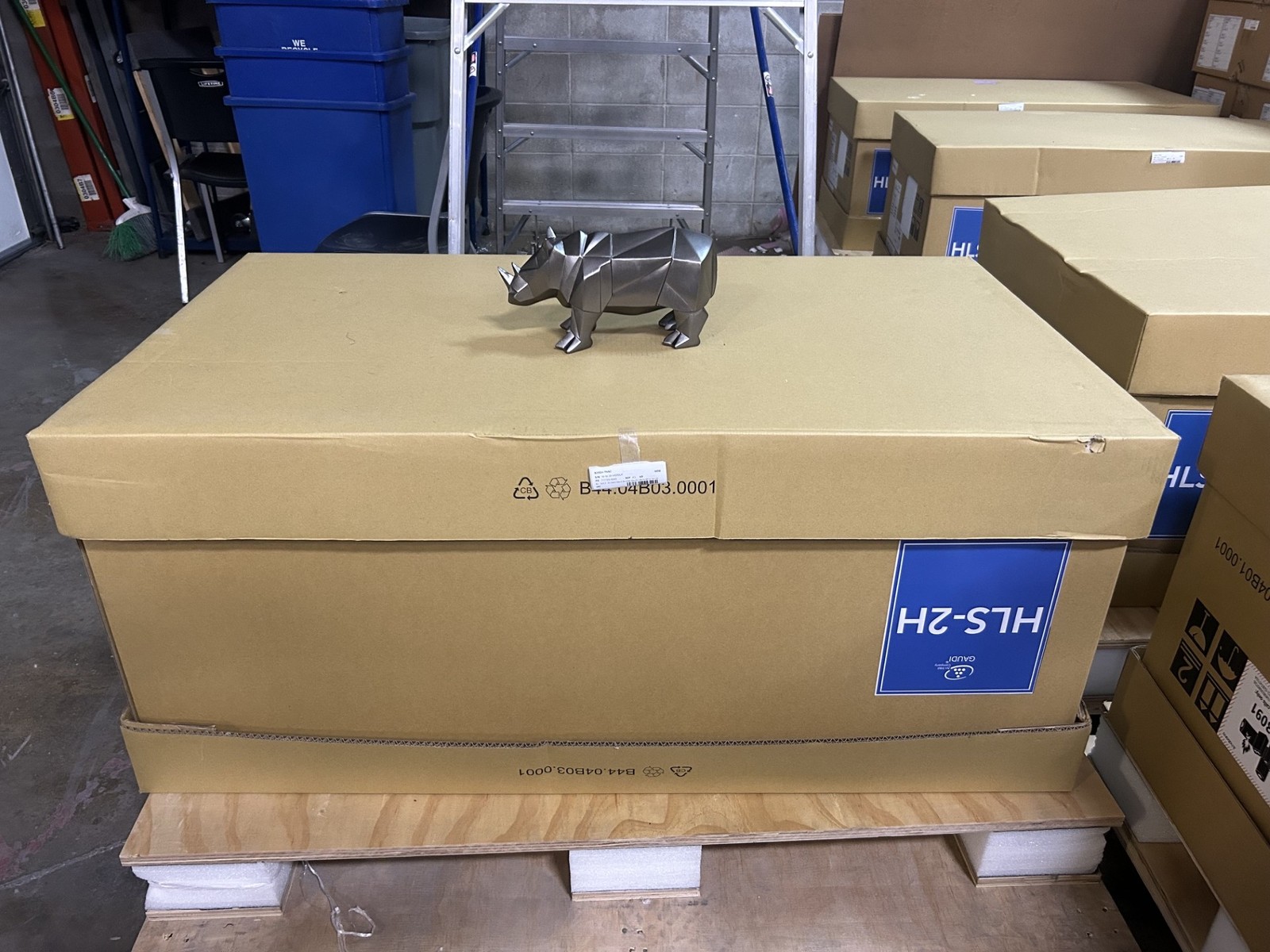 NOB WIWYNN-GAUDI2-8GPU HL225H Gaudi2 8GPU Server