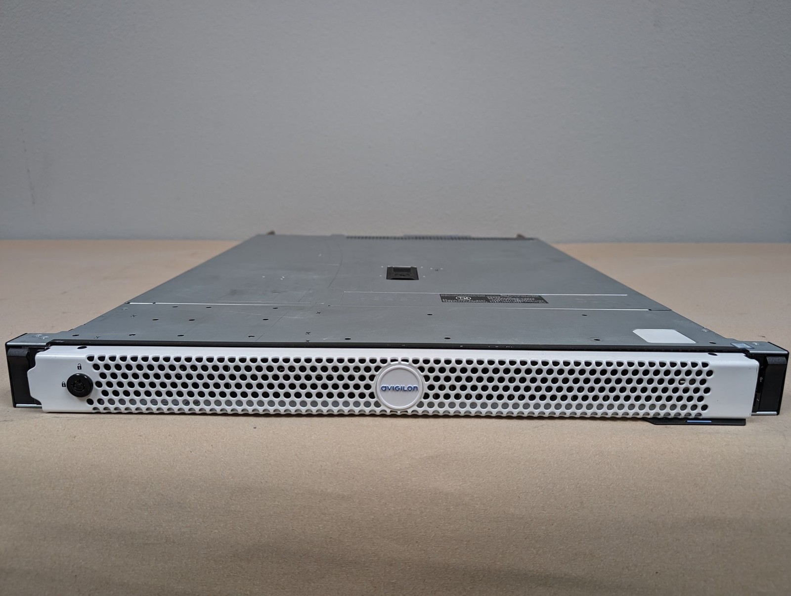 DELL OEMR XL R240 Server w/ 1x Intel Xeon E-2124 3.30 GHz PN: E57S001