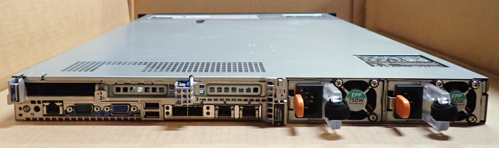 Dell EMC VXRAIL E460F 2x E5-2600v3/v4 CPU 24x DIMM 10x 2.5″ Bay CTO 1U Server