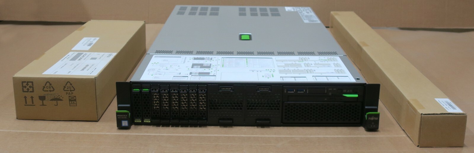 Fujitsu Primergy RX2540 M4 20Core Gold 6148 2.4GHz 16GB Ram 1.8TB Storage Server