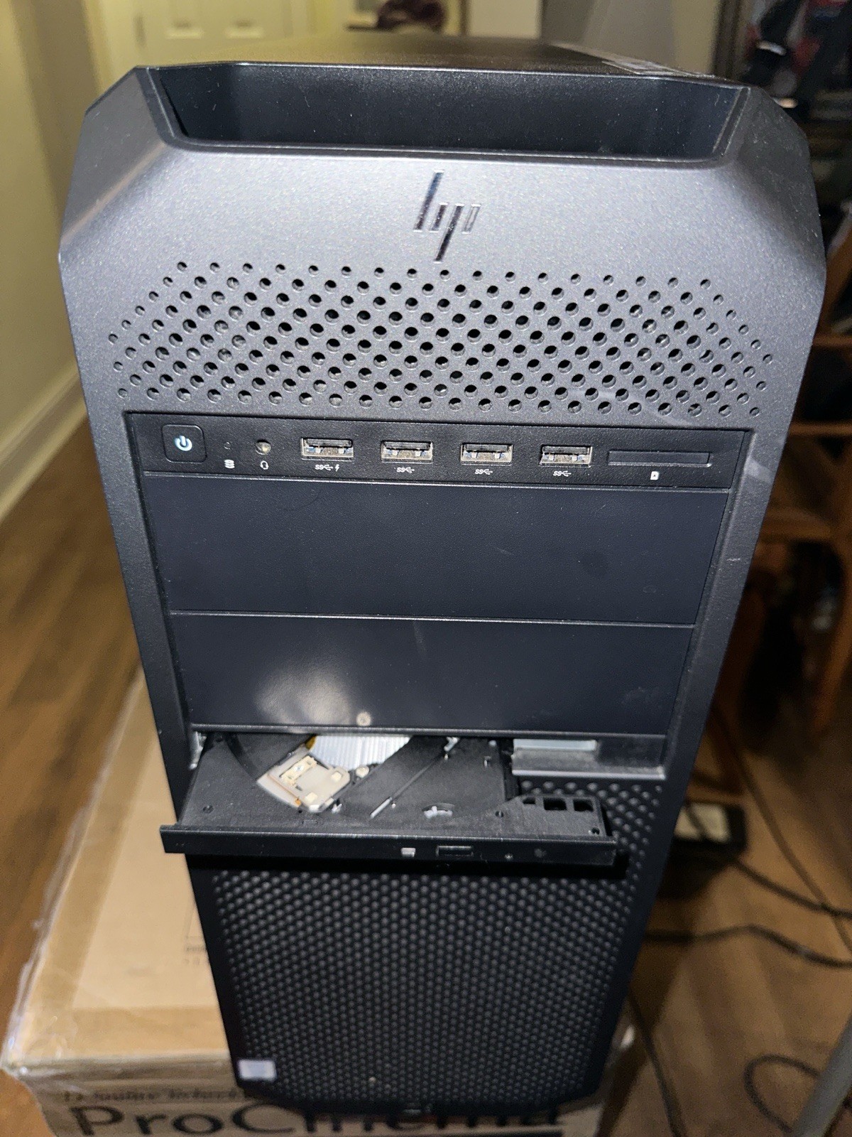 HP Z6 G4 Workstation Xeon W-3245 16c 3.2GHz, 64GB-ECC 1TB NVMe 1TB HD P1000 DVD
