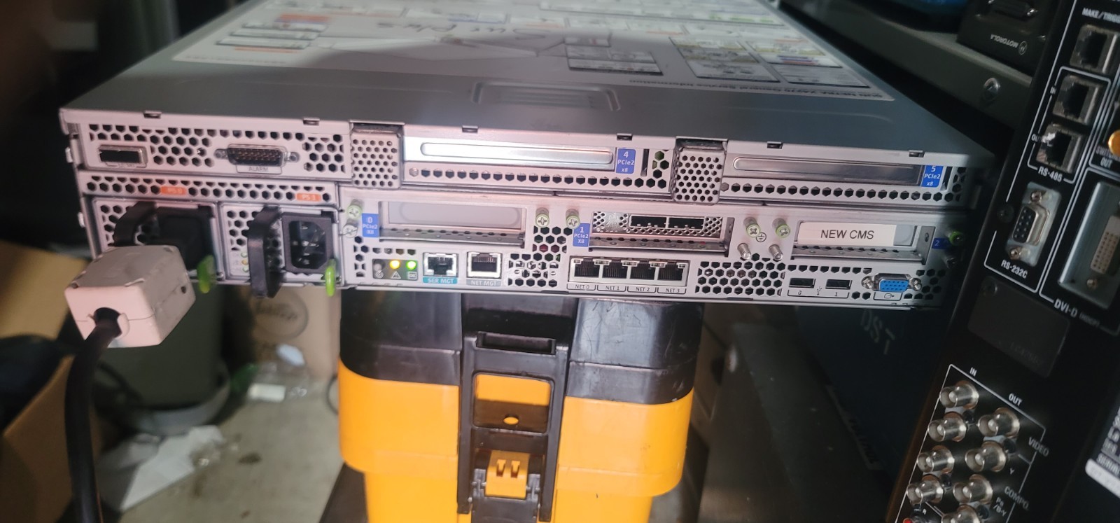 Sun Oracle NETRA X4270 Server