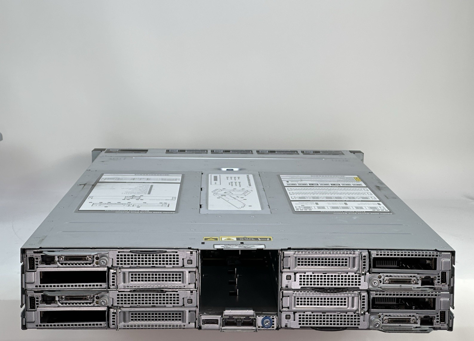 HPE Apollo n2600 Gen10 Plus 24x SFF SAS/SATA/NVMe U.3+4x XL225n Nodes+Rail Kit
