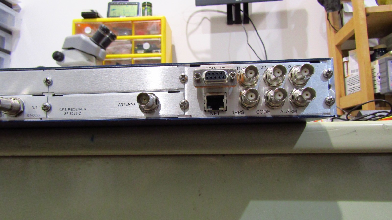 Symmetricom XLi time & frequency standard, SA.22C Rubidium, 87-8022 inside, #A2