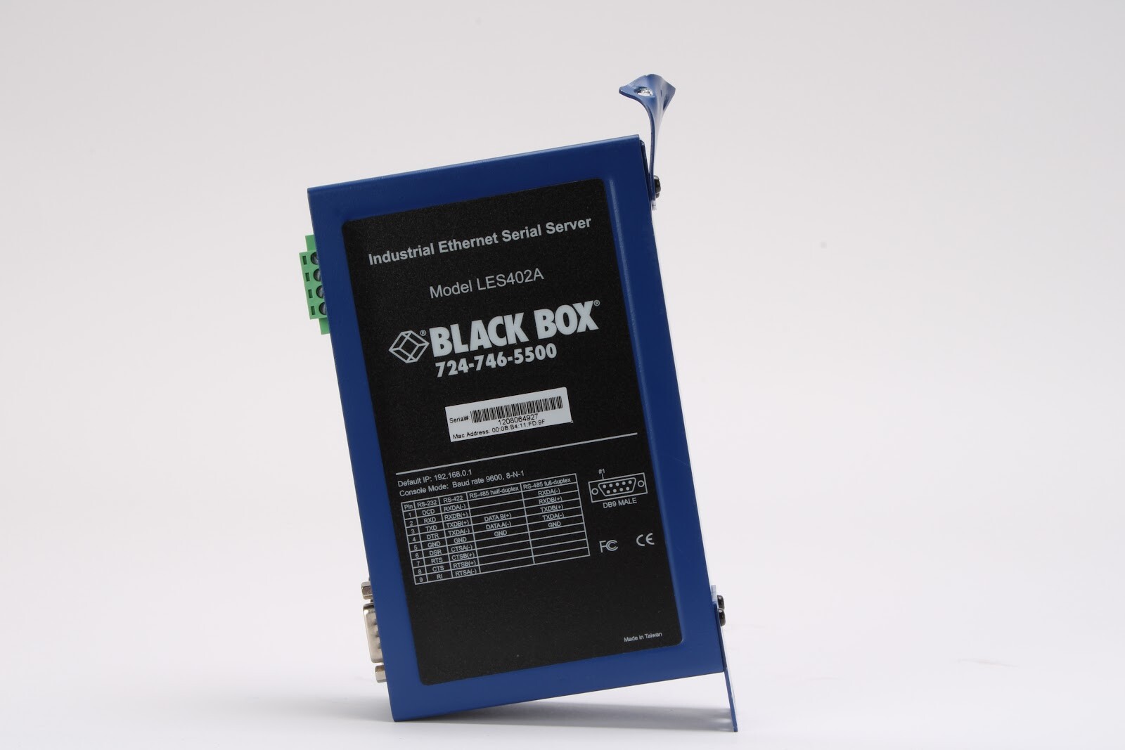 Black Box LES402A Industrial Ethernet Serial Server 724-746-5500 – Fair