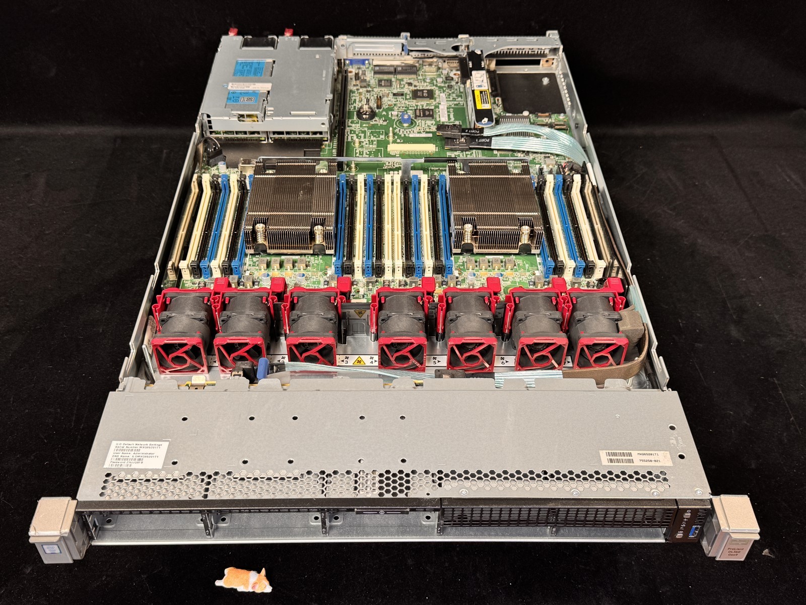 HP Proliant DL360 Gen9 G9 8SFF 2x 6 CORE E5-2620v3 2.4GHz 32GB RAM 2x 300GB SAS