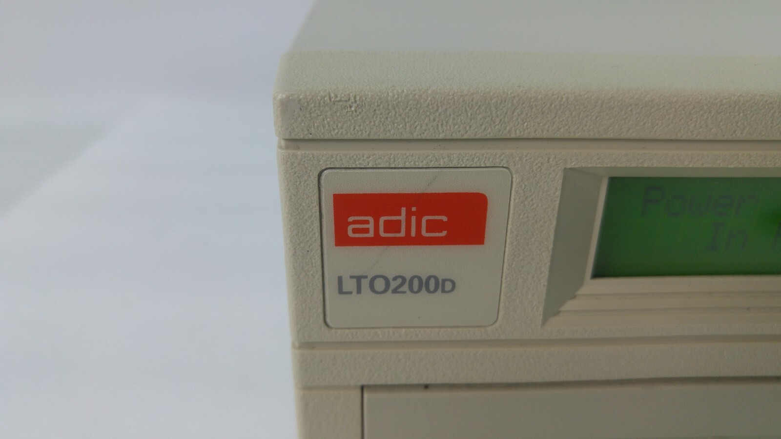 Adic LTO-200D 98-6220-01, External Tape Drive