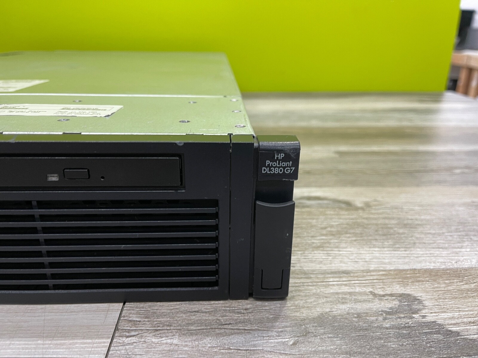 HP ProLiant DL380 G7 Server 2x Six Core X5650 2.66GHz NO RAM NO HDD