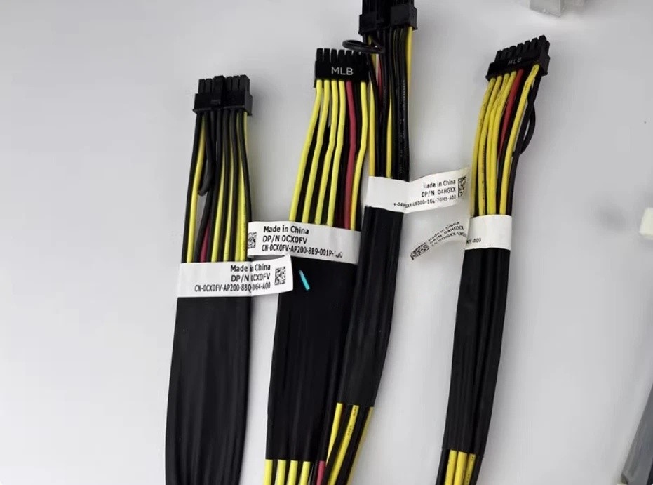 New ONE Cabling solution for Dell C4140 PCIe GPU without GPU switchboard system
