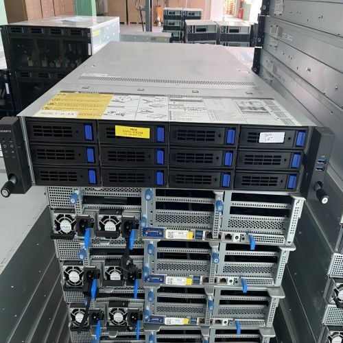 Gigabyte R282-Z96 Server 12X3.5″ +2* EPYC 7702 CPU 2X 1600W