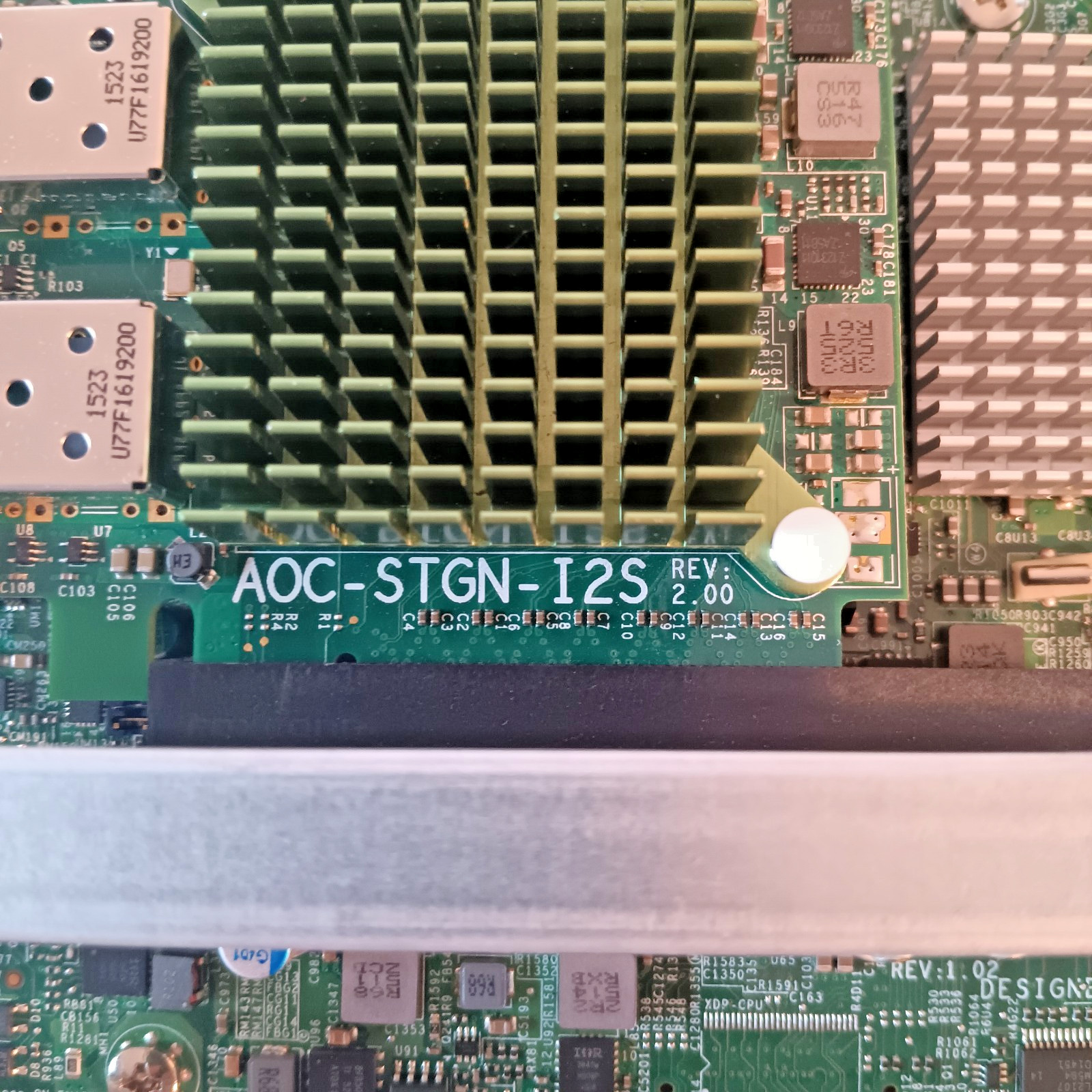 Supermicro 4-node X9DRT-P 2U 8x E5-2650v2 24 HDD Trays 8x 10GbE Rails
