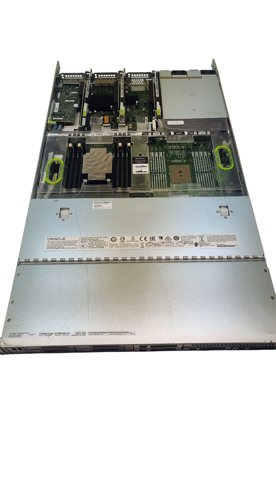 Sun Oracle Sparc S7-2L Rack Server Sparc S7 CPU 4.27 Ghz 8x 2.5 Bay, NO RAM