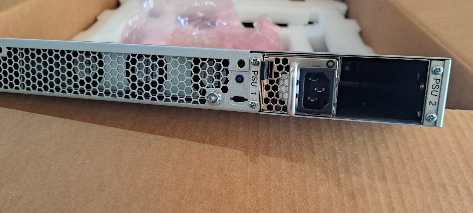 Infoblox Trinzic 1400 Rack-Mountable Network Server P/N: TE-1420-NS1GRID-AC