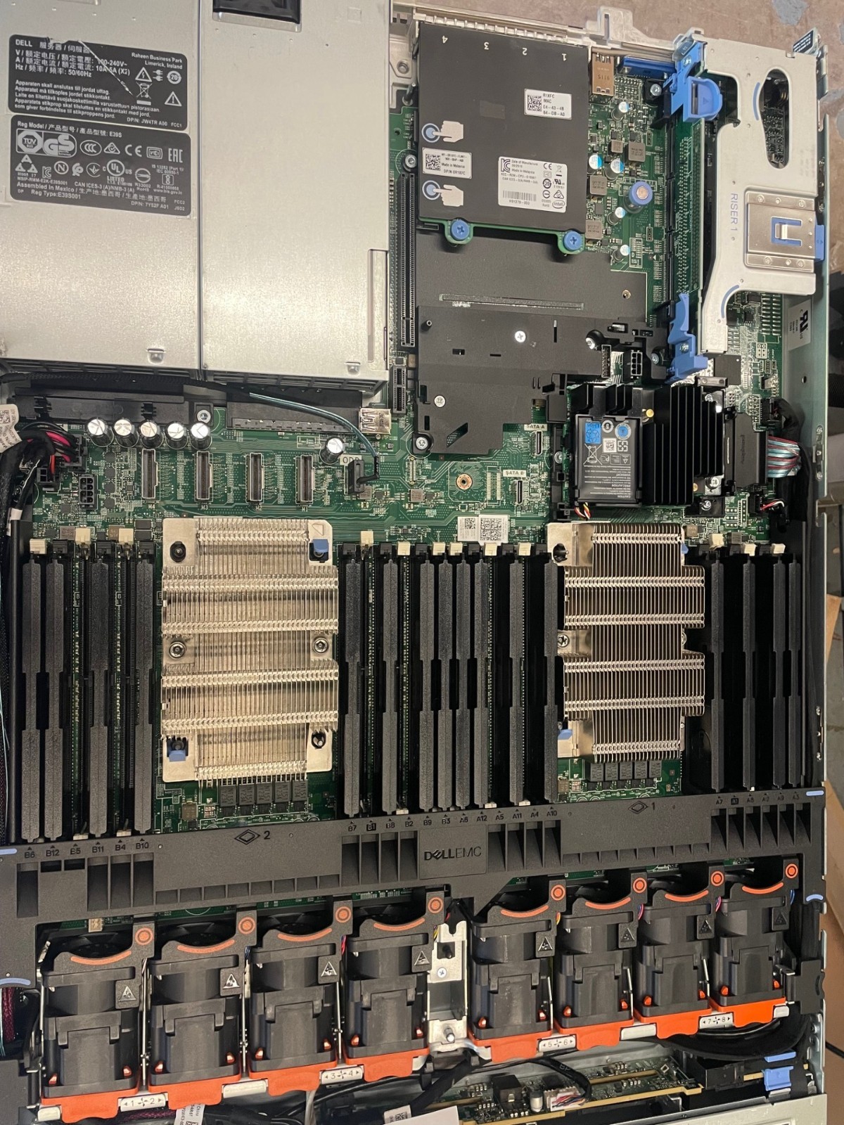 Dell EMC OEMR XL R640. CTO NO MEMORY, PROCS OR DISK. FORESCOUT BRANDED 8 X SFF
