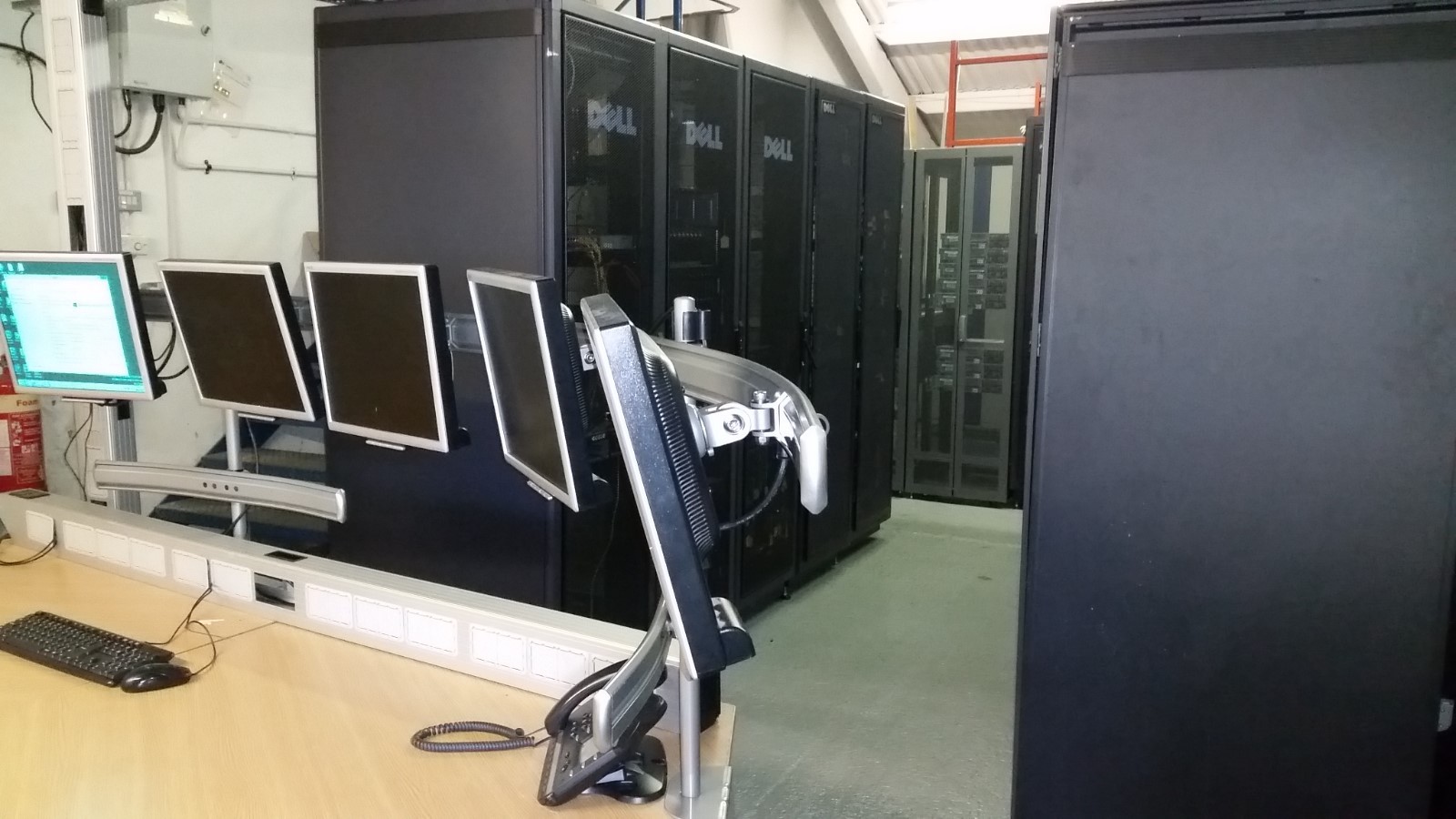 Dell EqualLogic PS6500E virtualized iSCSI SAN Dual controllers 48TB Storage