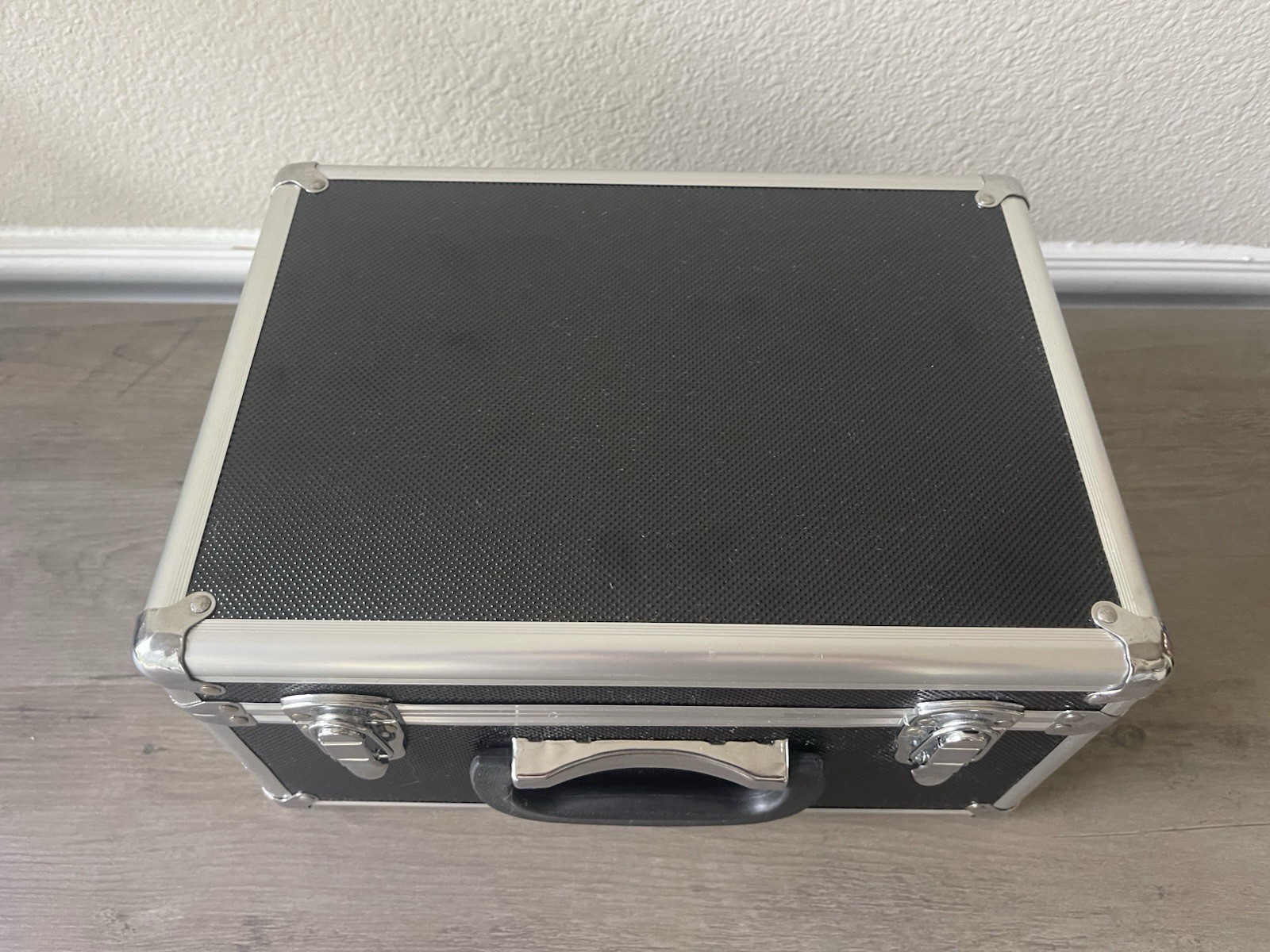 SNEED Coding Solutions Portable Handheld Inkjet Printer Case Needs Battery Works