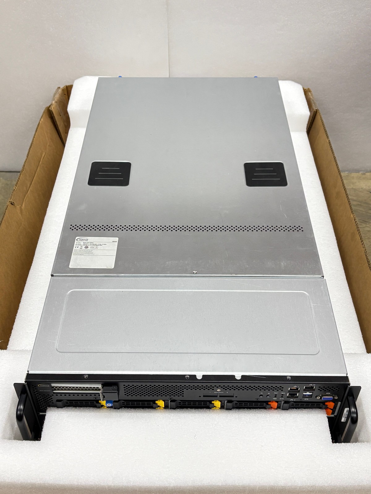 Gigabyte G481-S84U 4U GPU Server Dual Xeon Scalable 8× NVIDIA Tesla V100 SXM2