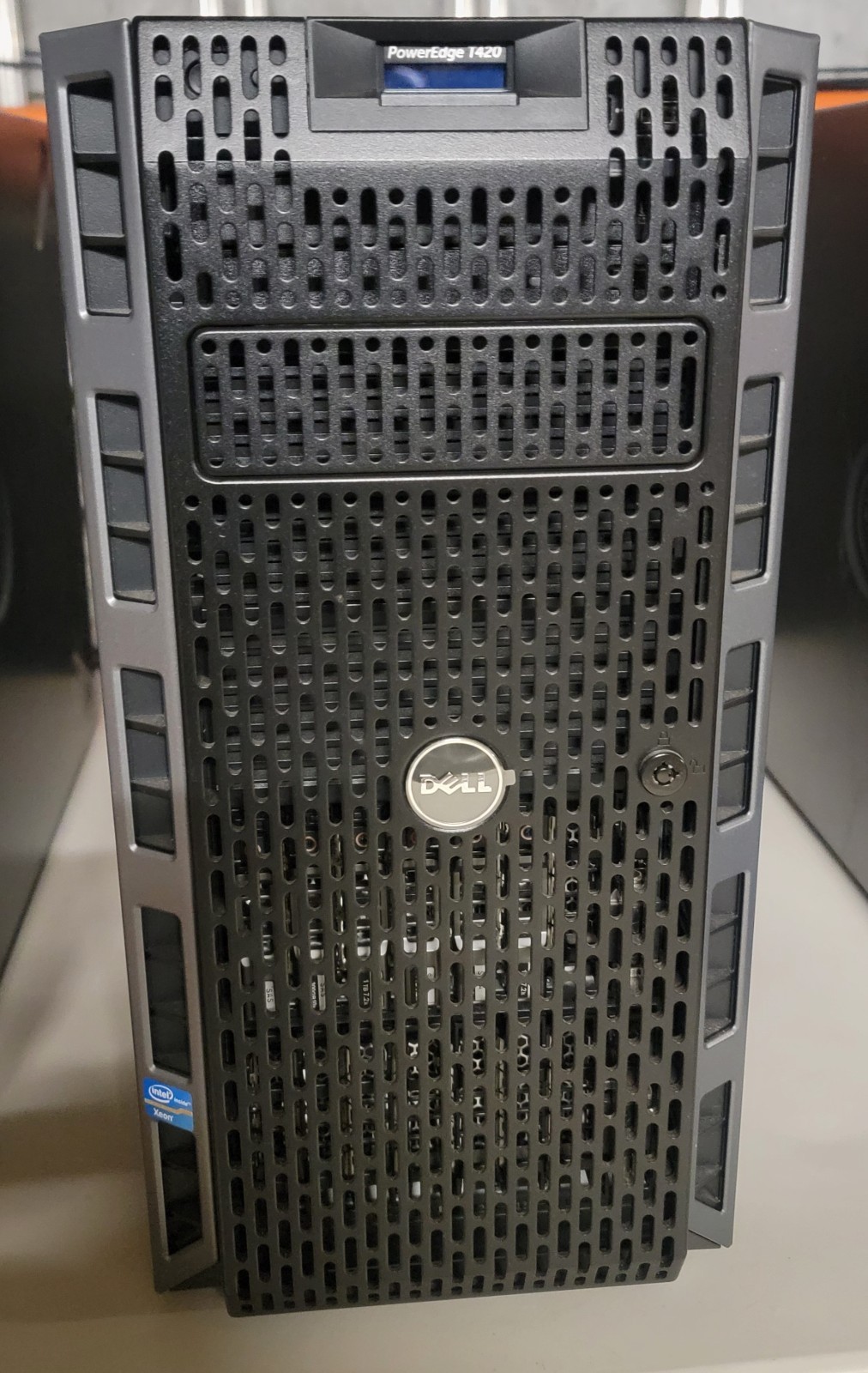 PowerEdge T420 Service Tag # HNT09Y1