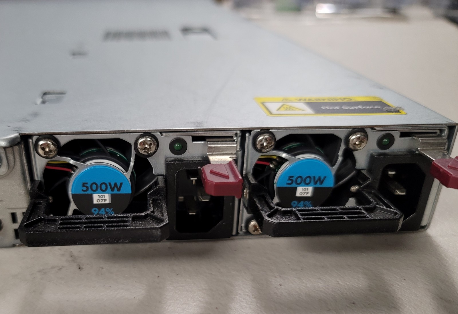 HPE Proliant Server DL360 Gen9; 2P E5-2620v3; 64GB; 2x300GB SAS HDD’s