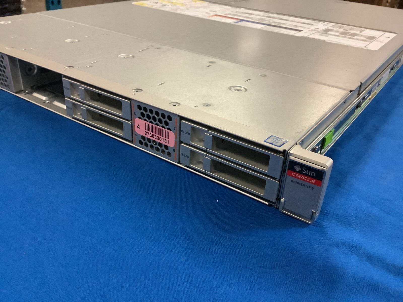 Sun Oracle Server X7-2 , 8 bay Barebones. w/1200W PSU No CPU Memory Hard Drive.