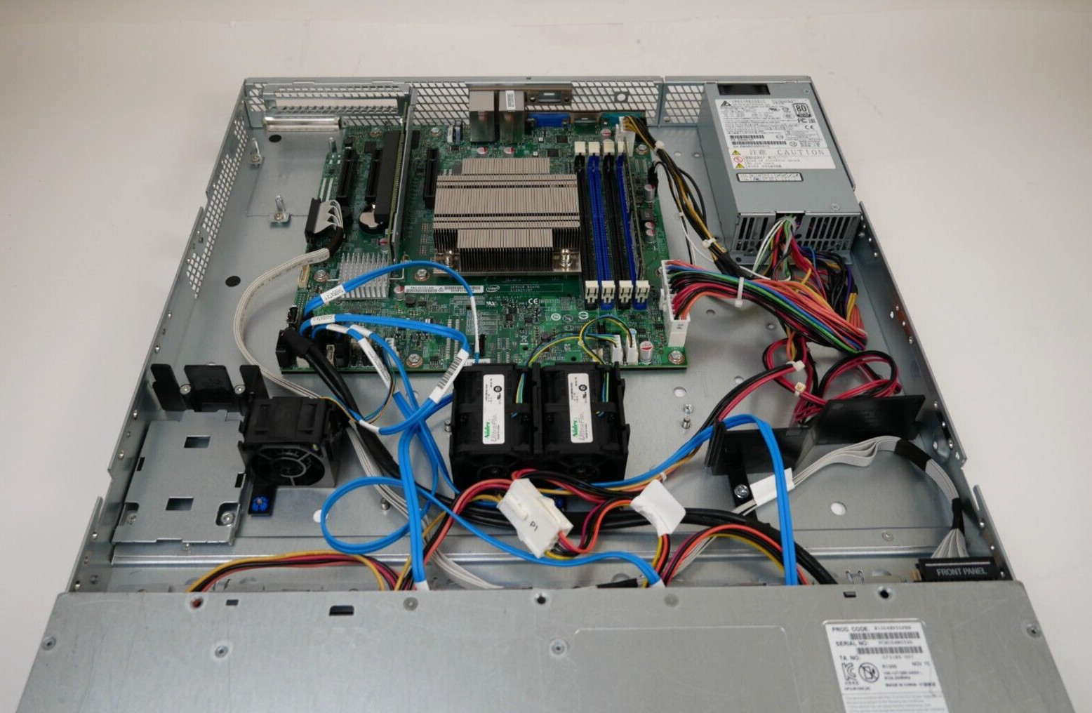 Intel R1000 Intel Xeon E3-1231 v3 @3.40GHz 8GB DDR3 Server *NO HDD* #30