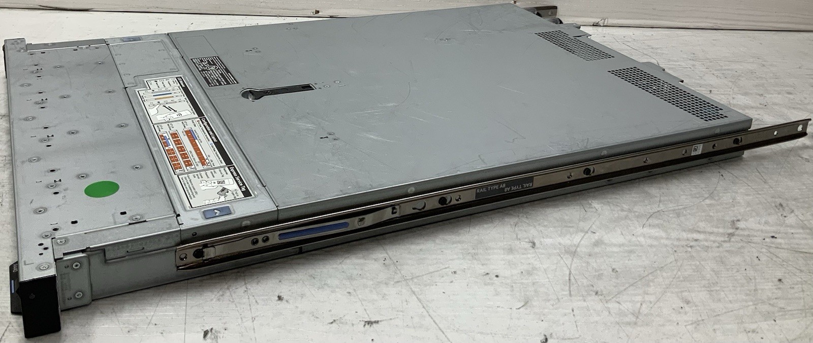 Dell PowerEdge R440 10SFF | Gold 6240, 320GB DDR4 @ 3200Mhz, No HDD, H330