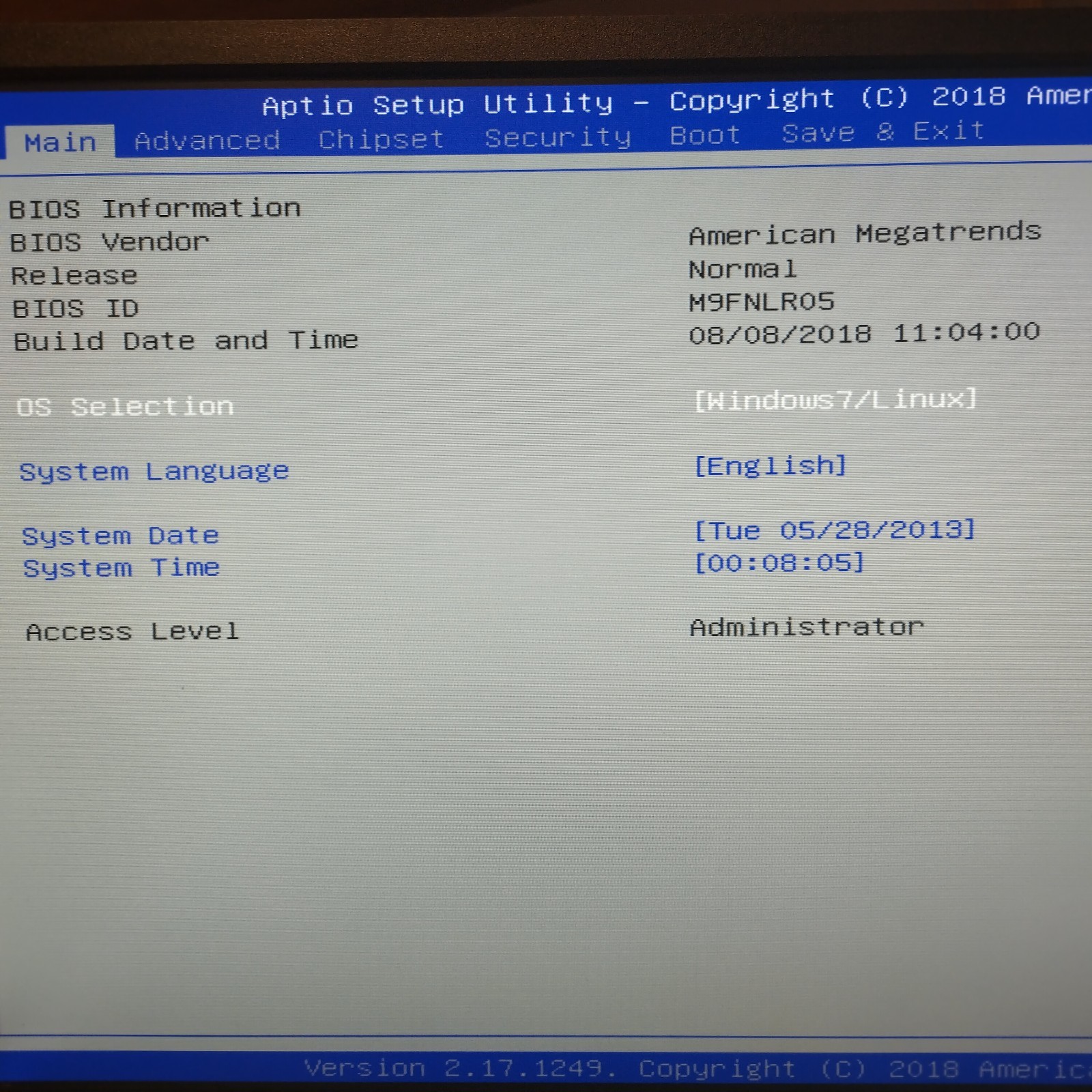 Network Server – R9FUZ – Celeron/J1900/1.99GHz – DDR3L/4G/1.35V
