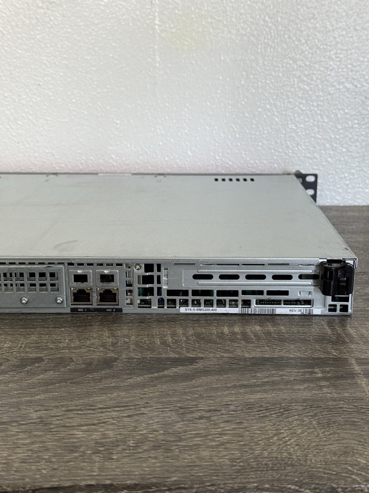 BOMGAR B200 R1 Server