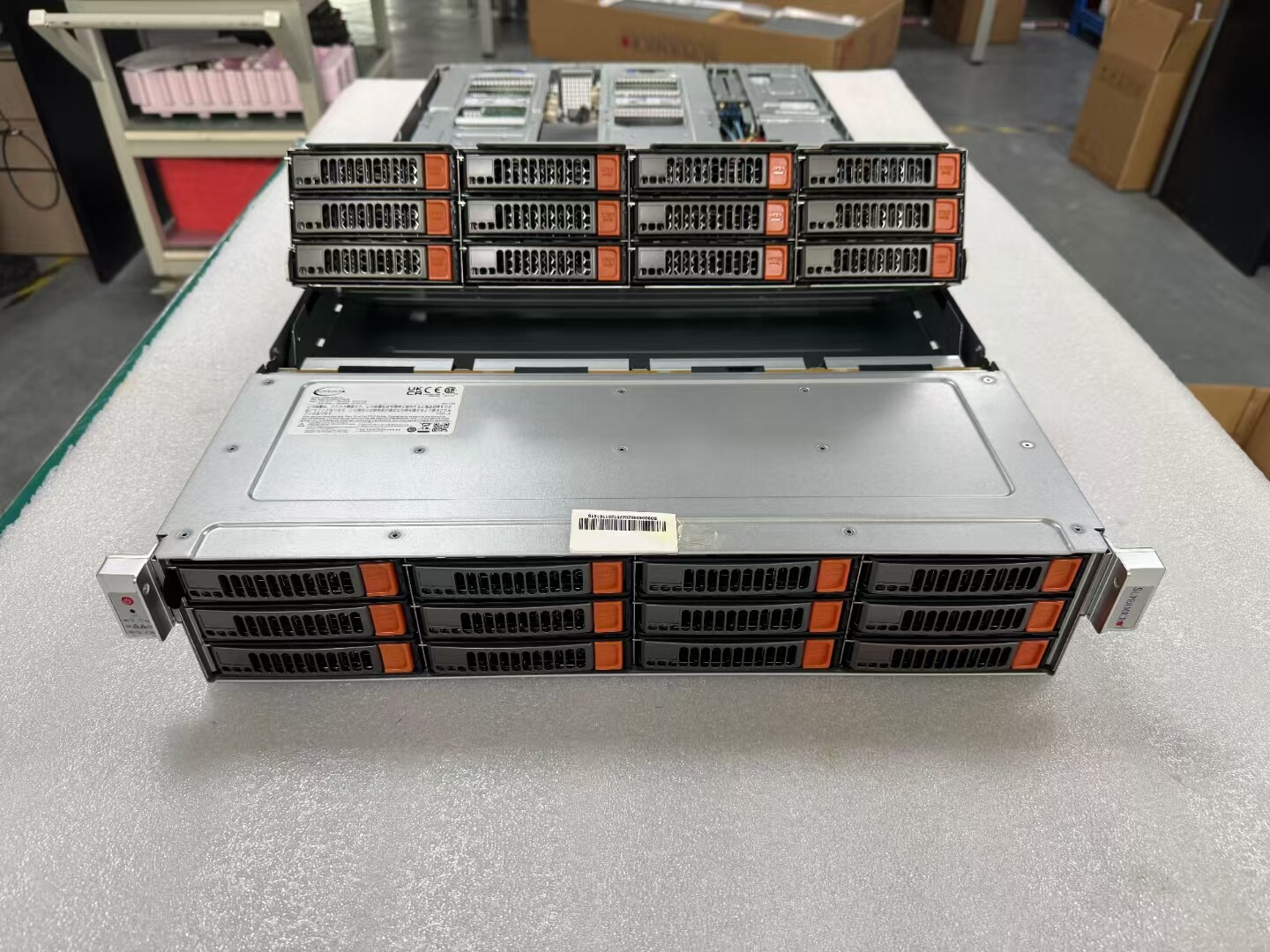 Supermicro ASG-2015S-E1CR24L Server 24X3.5″ /Support AMD EPYC 9004/9005 CPU-