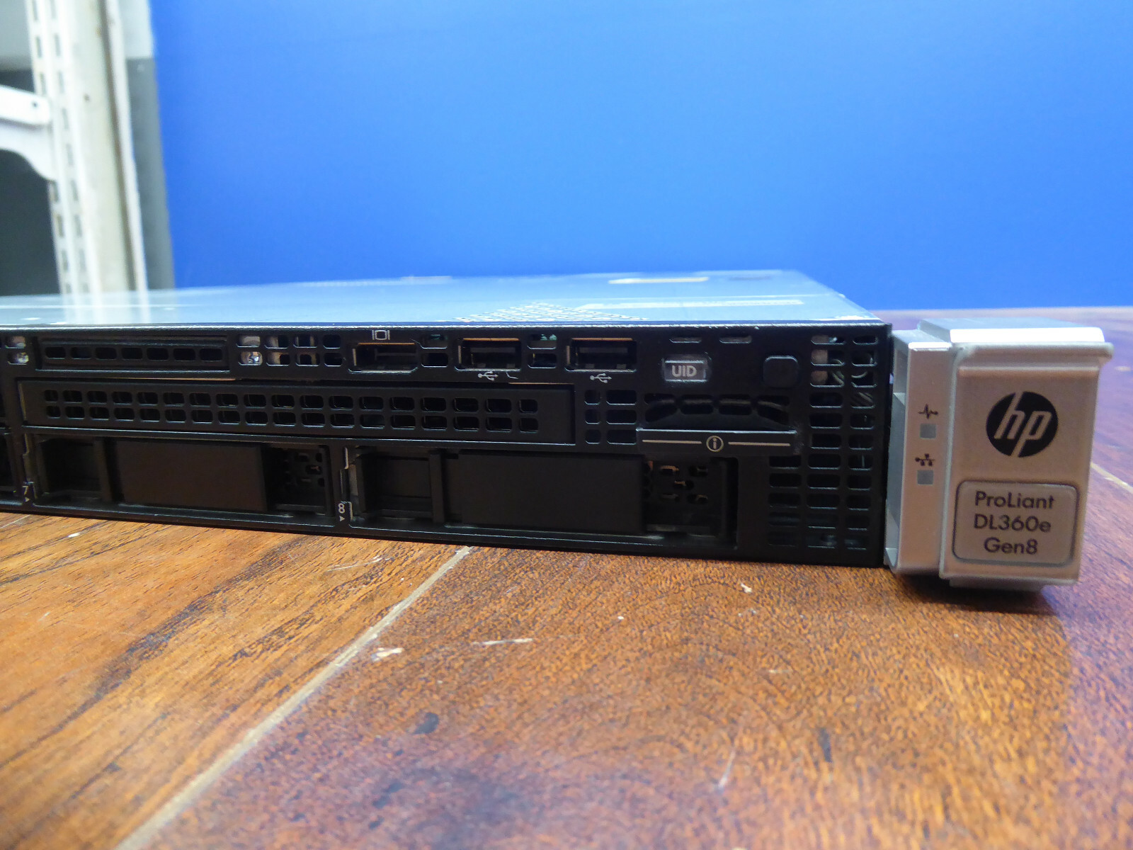 HP PROLIANT DL360e GEN8 2x 6-CORE XEON E5-2440 2.4GHz 48GB 686212-S01 B320i 512M