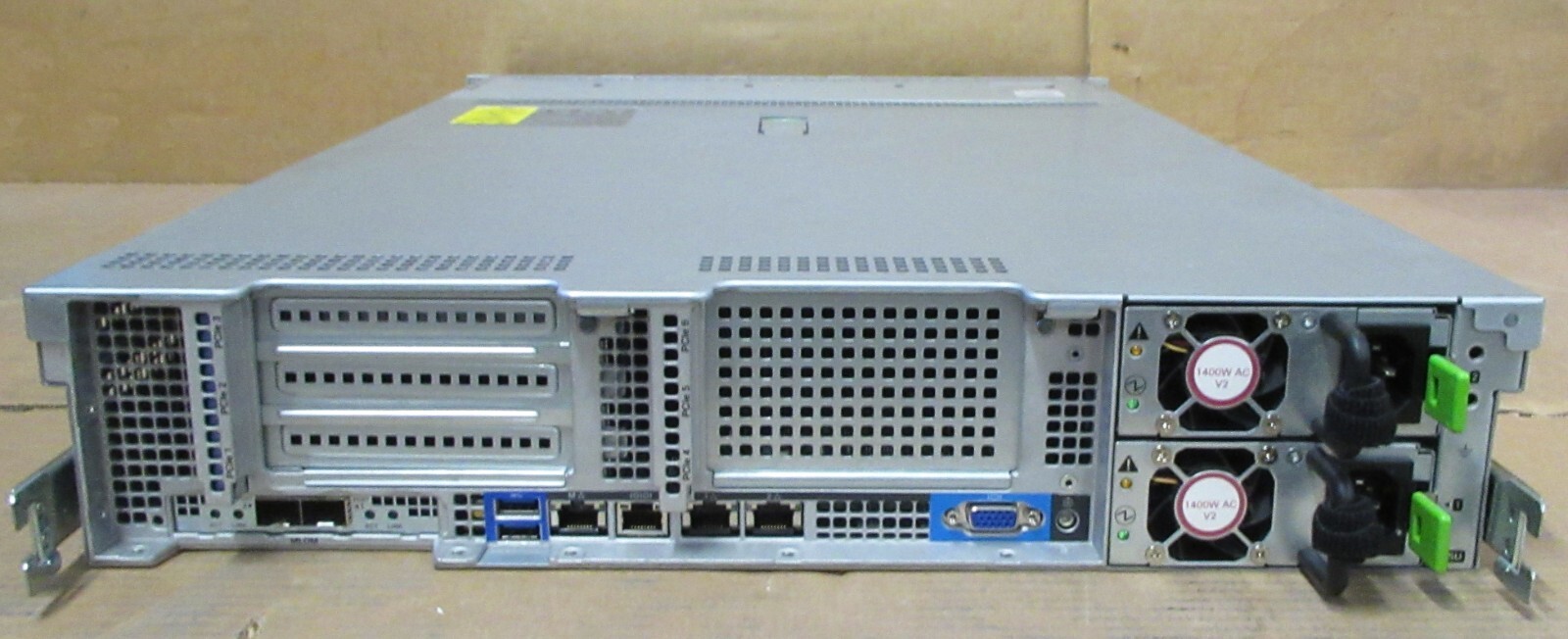 Cisco UCSC-C240-M4SX 24x 2.5″ SFF SAS BAYS 10-Core E5-2640 v4 RAID 2U Server
